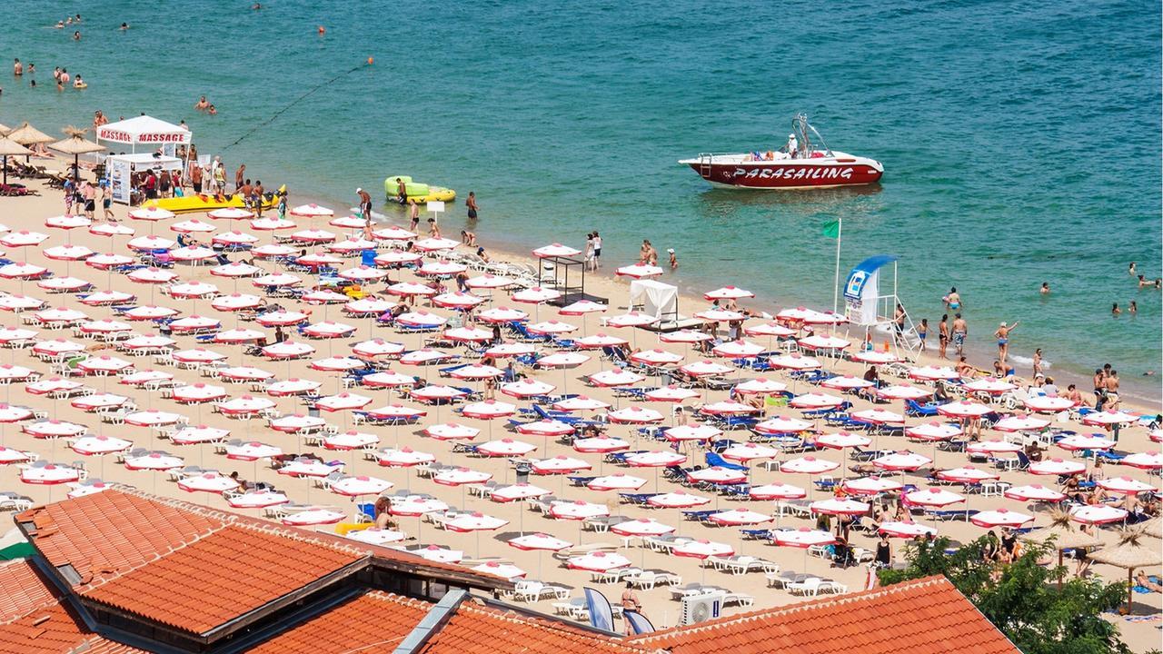 Astera Hotel & Spa With Free Private Beach Golden Sands Exterior photo